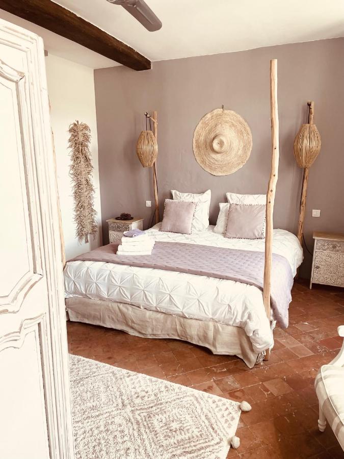B&B Temps Suspendu Provence Pernes-les-Fontaines Eksteriør billede