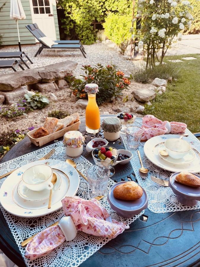 B&B Temps Suspendu Provence Pernes-les-Fontaines Eksteriør billede